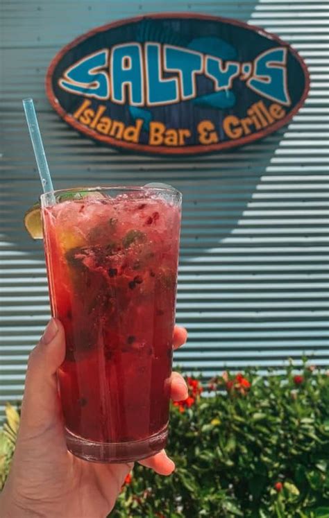 Best Bars In Clearwater Beach And What To Drink At Them