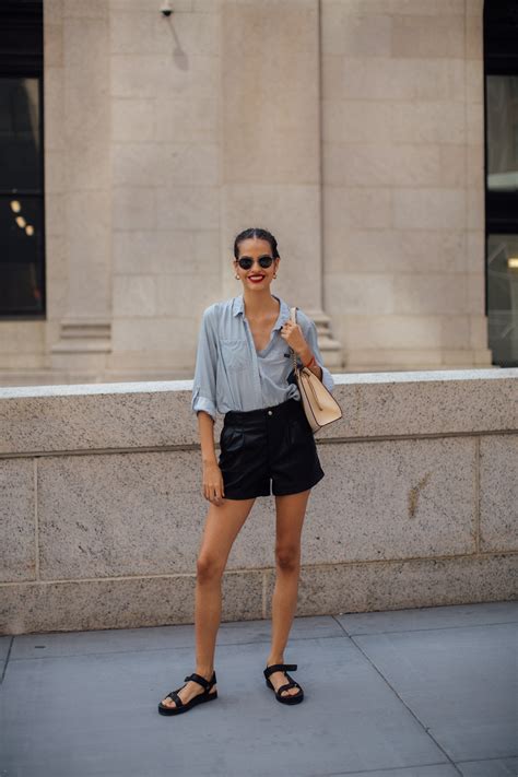 34 Minimalist Fashion Outfit Ideas To Wear Today Tomorrow And Forever