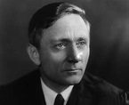 William O. Douglas Biography - Facts, Childhood, Family Life & Achievements