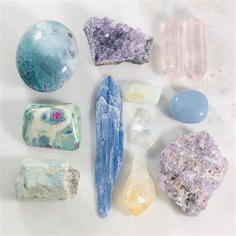 Feel The Vibes Have You Ever Tried Meditating With Crystals Its A
