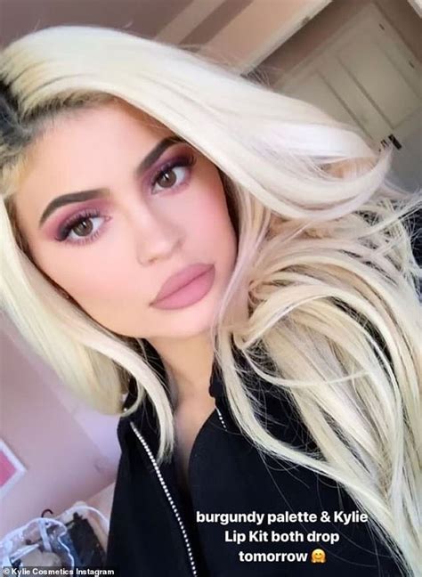 Kylie Jenner Is A Platinum Blonde Bombshell As She Oozes Glamour In Sultry Snaps Daily Mail Online