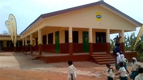 Central Press Newspaper Mtn Ghana Foundation Donates 6 Unit Classroom