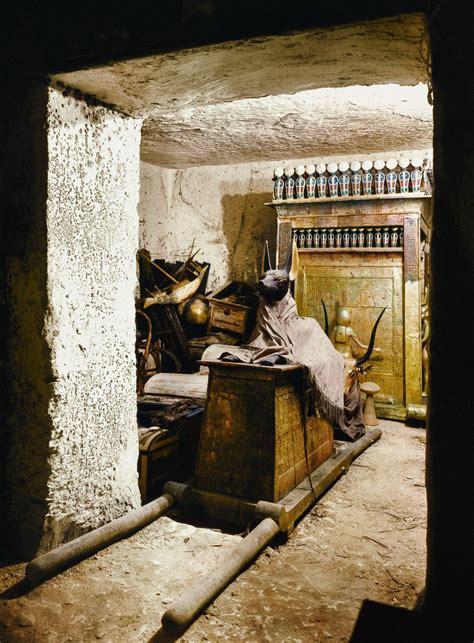 discovery of king tut s tomb told through colorized photos