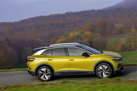 Volkswagen Id4 ‘first Edition Electric Suv Launched In Uk