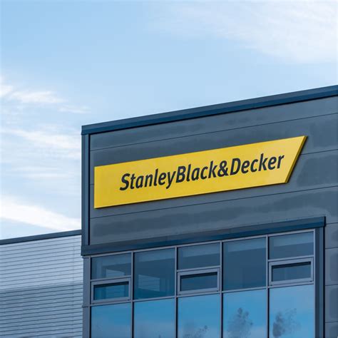 Official online store of stanley black & decker. The Company Contrast - Stanley Black & Decker - 2ndVote