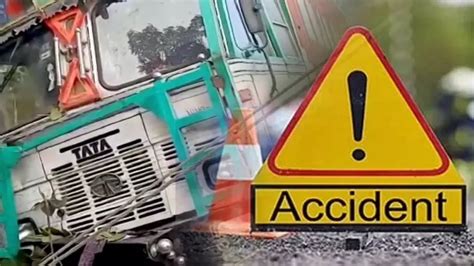Maharashtra Overtaking Truck Crushed Motorcyclist In Thane Video