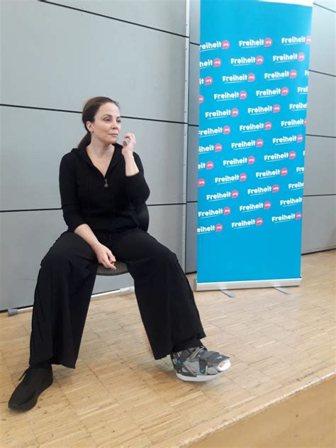 Literarisches quartett in neuer konstellation. Was ist deutsch? - Thea Dorn im Gespräch mit ...