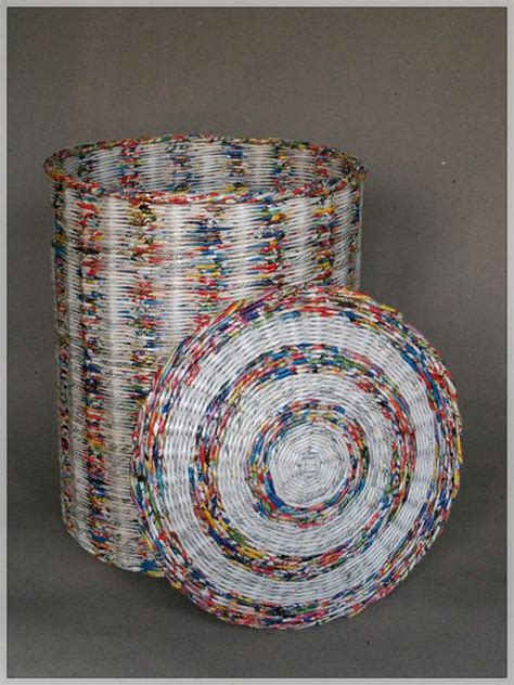 Laundry Basket Made From Recycled Newspapers By Blureco Artesanías De Papel Reciclado