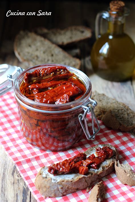 Fare i pomodori sotto olio è molto. Pomodori secchi sott'olio - RICETTA FACILISSIMA