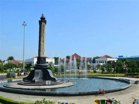 Tugu Muda Hotel Ciputra Semarang