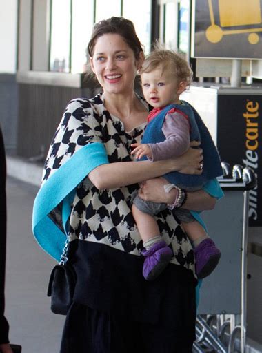Marion Cotillard And Son Lax Ohnotheydidnt — Livejournal