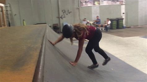 Secret Indoor Skatepark Australia Skate Trip Vlog 32 Hunter Long