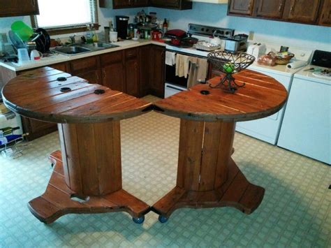 Multi coloured old boat wood style spool coastal coffee table 81 cm x 81 cm diameter with 3 sleek black hairpin metal legs made to order. Cheff bar spool table | My spool table | Pinterest | Bar ...