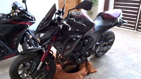 Capacity change / oil filter. How To Change Motorcycle Engine Oil | Kawasaki Z800 - YouTube