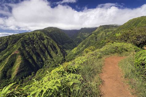 The 10 Best Hikes On Maui