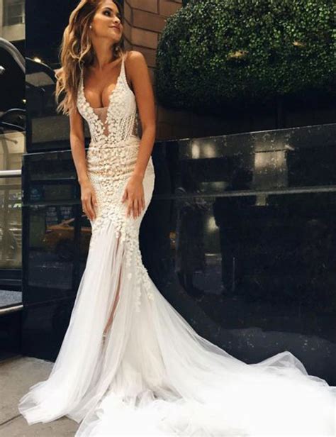 White Lace Mermaid Wedding Dresses Sexy V Neck Applique Bridal Gowns On