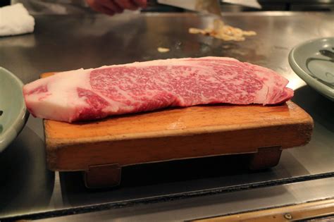 Place a couple of slices of kombu (a type of kelp) and cover with cold water. Kobe beef in Kobe, Japan. Is it worth it? ⋆ Victor's Travels