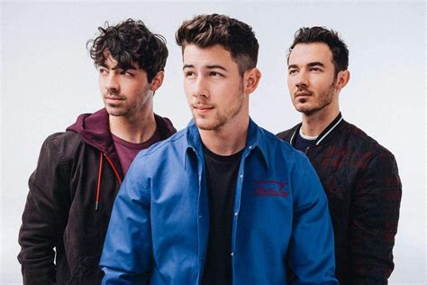 The Jonas Brothers Want To Spread Warmth And Happiness With Their New Song - From The Stage