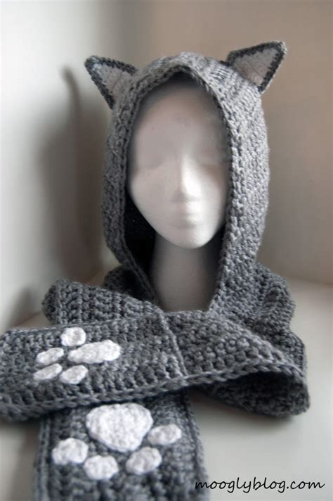 (the 2 dc will be the point at the bottom of the nose) fasten off leaving long tail to. Hood / Hat + Scarf = 10 Free Scoodie Patterns