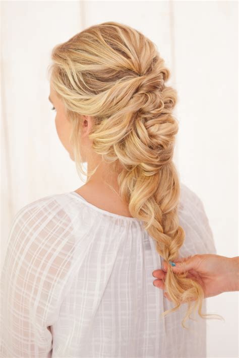 10 Perfect Wedding Day Hairstyles
