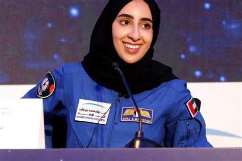 Foto Uea Perkenalkan Astronot Perempuan Pertama Di Dunia Arab