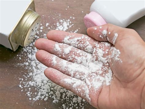 Study Finds Talcum Powder Not Likely A Risk For Ovarian Cancer Shots