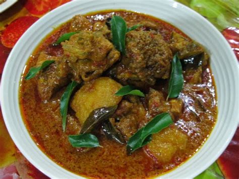 Resep masakan tradisional yang kaya akan rasa, warna, dan sejarah. Resep Gulai Ayam Kampung | Masakan Ayam Berkuah | Aneka Resep Indonesia