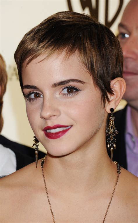 26 Emma Watson Pixie Haircut Adelmaissie