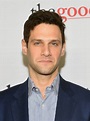 Compare Justin Bartha's height, weight, eyes, hair color with other celebs