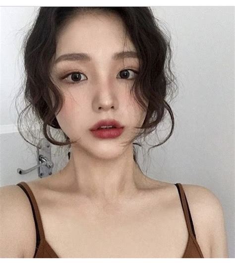 Pin By Vp378 On Beautiful Korean Girls Korean Makeup Look Ulzzang