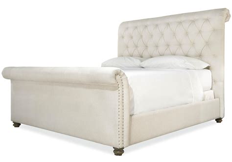 Universal California Hollywood Hills Queen Fairfax Upholstered Bed