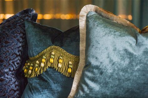 + ein fliegender teppich wie aus 1001 nacht. 1001 Nacht im Kuschelhotel Gams | Fliegender teppich, 1001 ...