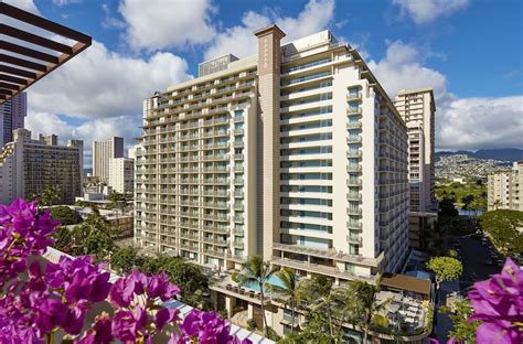 Book Hilton Garden Inn Waikiki Beach Honolulu Hawaii