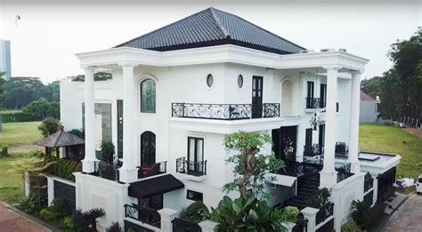 Ide Desain Rumah Mewah Artis Indonesia Bagaikan Istana My Xxx Hot Girl