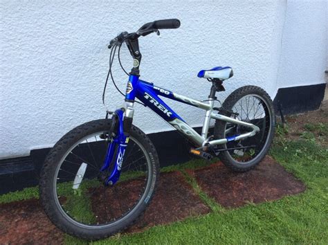 Boyskids 20 Inch Trek 6 Speed Mountain Bike In Teignmouth Devon