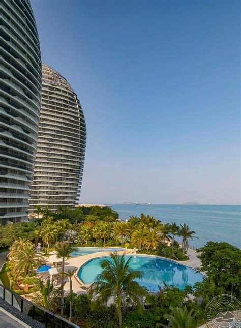 Отель Phoenix Island Resort Sanya 5 в Китае Бронирование цены и фото