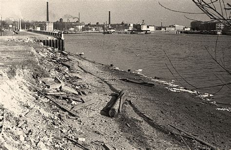 Раньше здесь не было мостового перехода. Ленинград: humus — LiveJournal