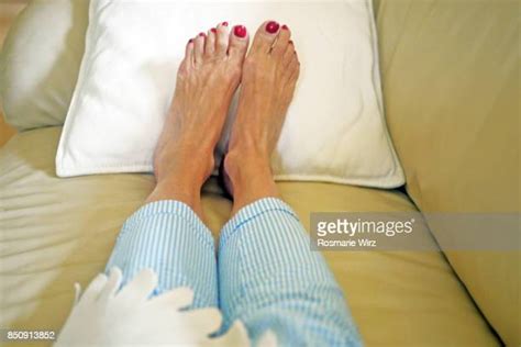 Old Woman Feet Bildbanksfoton Och Bilder Getty Images
