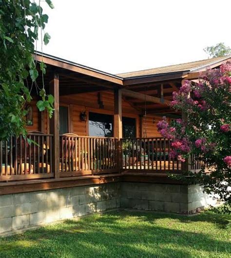 Mobile home makeovers incredible remodeling ideas with. This Complete Double Wide Remodel is Gorgeous!