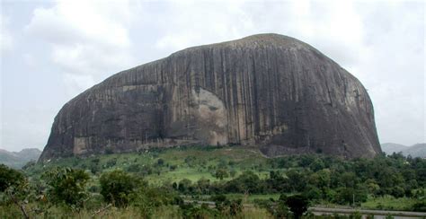 Monte Zuma O Extraordinário Monólito Natural Junto à Capital De