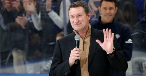 Wayne Gretzky Lands Major Nhl Tv Gig