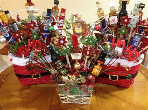 If you have any ideas on what are the best christmas gift ideas and would like to submit them to be included on our list, please click on the below links to. Anniversary gifts - alcohol gift baskets, Irish Christmas ...