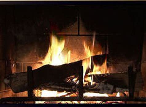 The yule log is a television show originating in the united states, which is broadcast traditionally on christmas eve or christmas morning. The Yule Log and other favorite Christmas and Holiday TV ...