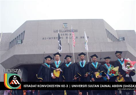 Adhwa nasir 4 years ago. SH iMAGE PRODUCTION: UniSZA Convocation #3, Gong Badak Campus