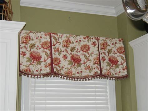 The height (s) you choose depends on your ceiling and whether your design includes a soffit. PATTERNS FOR VALANCES - Browse Patterns | Valance window ...