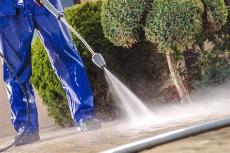 Things To Consider Before Hiring A Pressure Cleaning Company