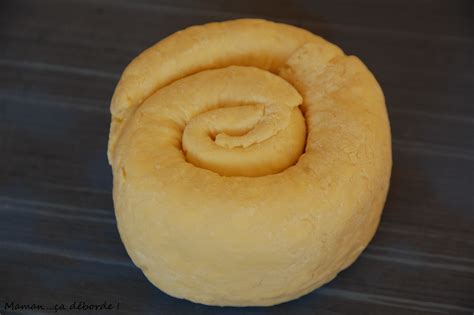 Pâte feuilletée en escargot