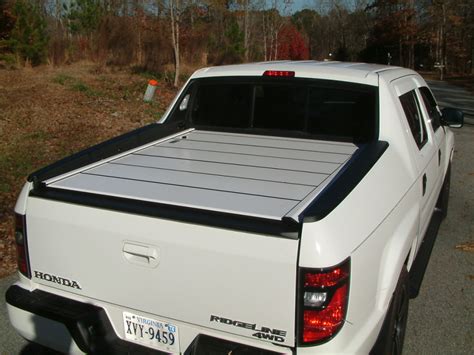 Peragon Retractable Truck Bed Covers For Honda Ridgeline Pickup Trucks