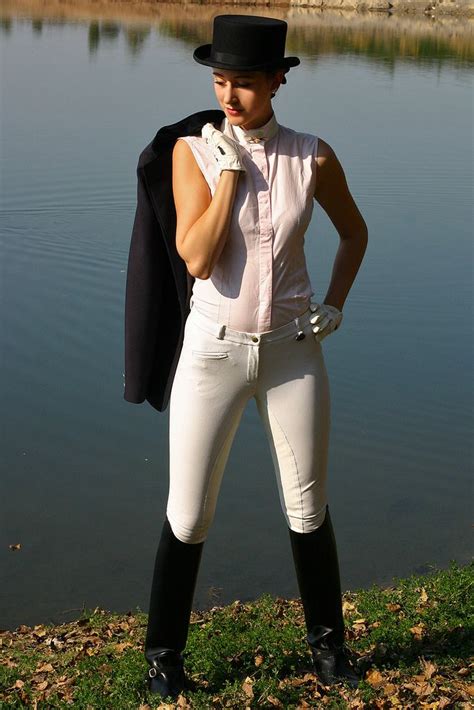 Pin By Chris Simpson On Equestrian Equestrian Girls Riding Pants Fashion