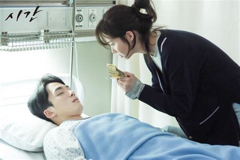 Then he left in the middle of it all? Seohyun Takes Care Of Kim Jung Hyun In The Hospital For Upcoming Drama "Time" | Soompi